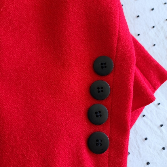Women's Devonshire Cream 100% Wool Blazer in Red with Black Accents, Size 10 - Picture 7 of 7